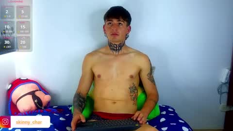 Snapshot of estebanchar_ chatting on 02/05/25, 05:09 Esteban independent model online show from 02/05/25, 05:09