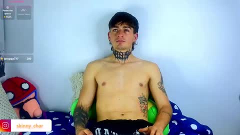 Snapshot of estebanchar_ chatting on 02/20/25, 03:45 Esteban independent model online show from 02/20/25, 03:45