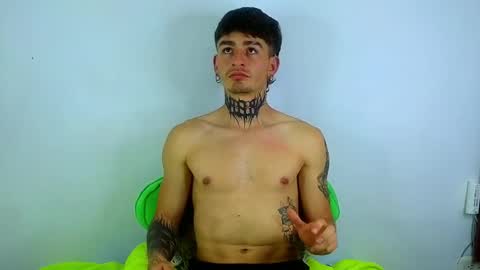 Snapshot of estebanchar_ chatting on 03/07/25, 02:15 Esteban independent model online show from 03/07/25, 02:15