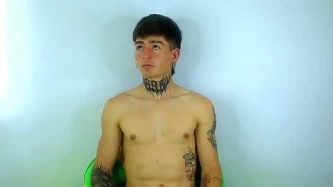 Snapshot of estebanchar_ chatting on 03/10/25, 03:20 Esteban independent model online show from 03/10/25, 03:20