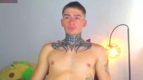 Snapshot of estebanchar_ chatting on 01/19/26, 03:16 Esteban independent model online show from 01/19/26, 03:16