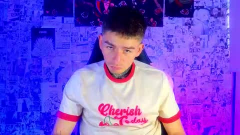 Snapshot of estebanchar_ chatting on 03/18/26, 01:03 Esteban independent model online show from 03/18/26, 01:03