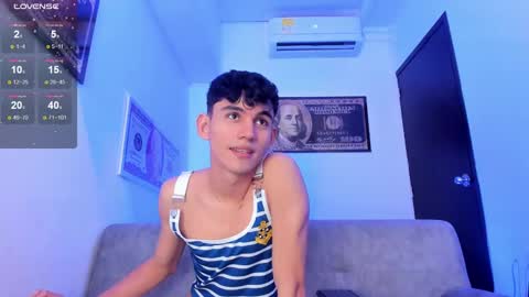 Snapshot of estebanperez_ chatting on 01/10/25, 03:06 Esteban online show from 01/10/25, 03:06