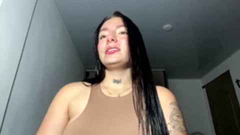 Snapshot of estefa1 chatting on 04/21/26, 04:45 estefa1 online show from 04/21/26, 04:45