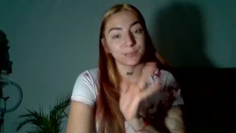 Snapshot of estefa1 chatting on 06/25/26, 04:12 estefa1 online show from 06/25/26, 04:12