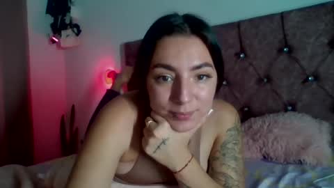 Snapshot of estefa1 chatting on 07/24/26, 02:20 estefa1 online show from 07/24/26, 02:20