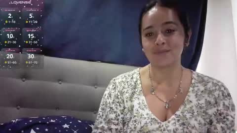 estefany_magic online show from 08/03/26, 01:38