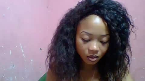 estelah20 online show from 09/17/25, 05:09