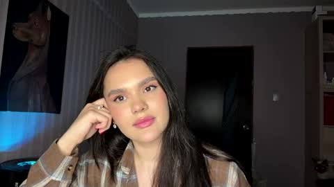 Estel online show from 04/24/26, 04:42