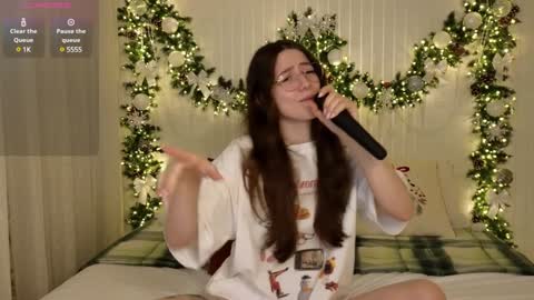 Ester online show from 12/18/24, 03:37