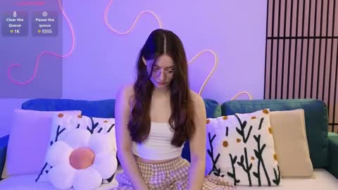 Ester online show from 02/27/25, 09:25