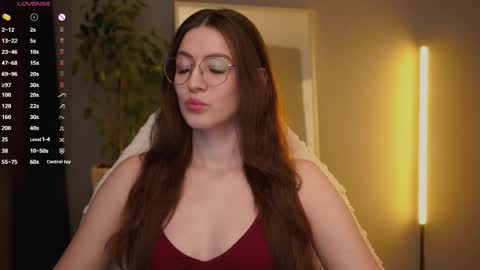 Snapshot of ester_hill chatting on 02/26/26, 10:03 Ester online show from 02/26/26, 10:03