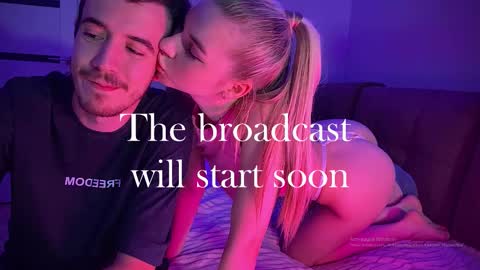 Snapshot of ester_vixen chatting on 01/18/26, 04:22 Ester online show from 01/18/26, 04:22