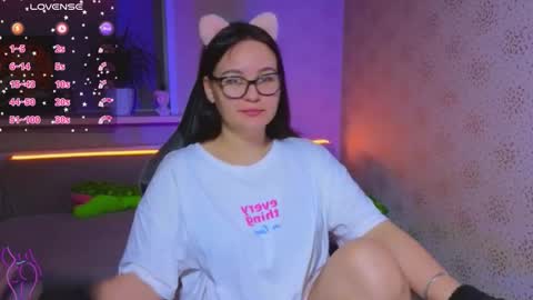 EsterPlayful online show from 09/27/25, 02:33