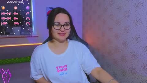 EsterPlayful online show from 10/11/25, 07:07