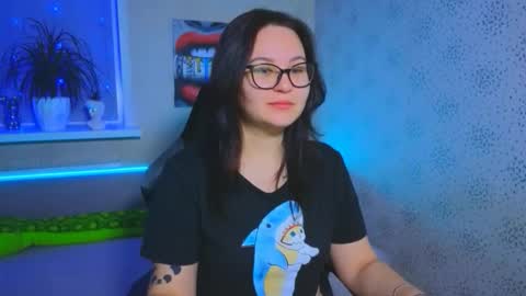 EsterPlayful online show from 11/23/25, 07:08