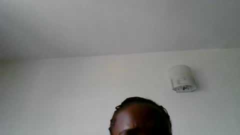 Snapshot of esther1998387626 chatting on 04/15/26, 11:06 yasbaby19982015 online show from 04/15/26, 11:06