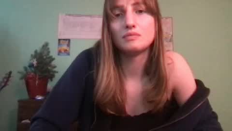 Snapshot of esthergreyplus chatting on 12/28/24, 11:59 Esther Grey online show from 12/28/24, 11:59