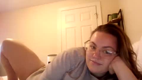 Snapshot of estherjude chatting on 06/05/26, 11:54 Esther online show from 06/05/26, 11:54