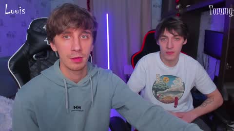 Snapshot of esthetics_boys chatting on 01/17/25, 02:18 LOUIS online show from 01/17/25, 02:18