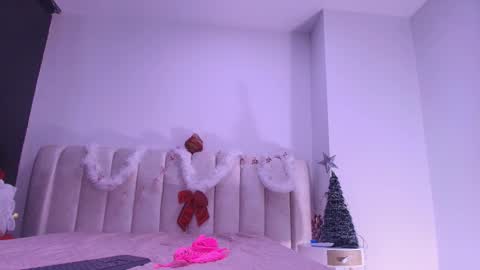 Snapshot of estrella_hanks_ chatting on 01/06/26, 11:58 Estrella online show from 01/06/26, 11:58