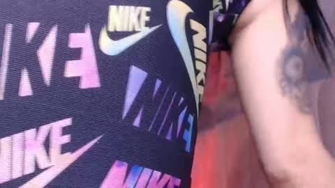 Snapshot of estrella_hanks_ chatting on 03/02/26, 11:50 Estrella online show from 03/02/26, 11:50