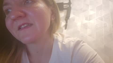 estrellawalters online show from 04/26/26, 03:21