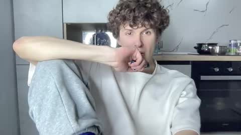 Alex online show from 02/25/26, 11:31