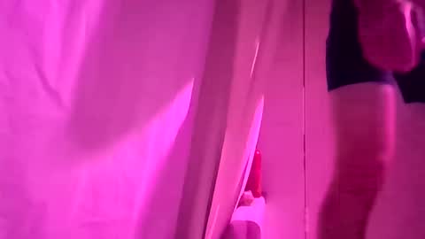 Snapshot of et528007 chatting on 09/27/25, 10:31 et528007 online show from 09/27/25, 10:31