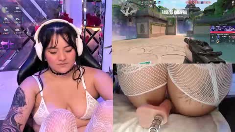 Aura online show from 03/10/25, 04:03