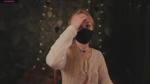 Snapshot of eternalophelia chatting on 03/15/26, 11:00 Sophia online show from 03/15/26, 11:00