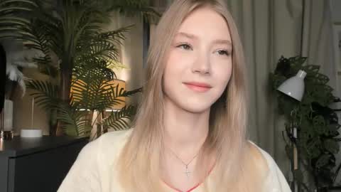 Natalie online show from 11/21/25, 05:39