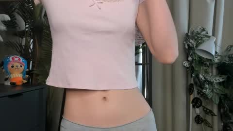 Snapshot of eternity_cuite chatting on 05/16/26, 05:48 Natalie online show from 05/16/26, 05:48