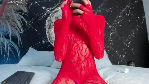 ethaancox online show from 11/20/25, 09:03