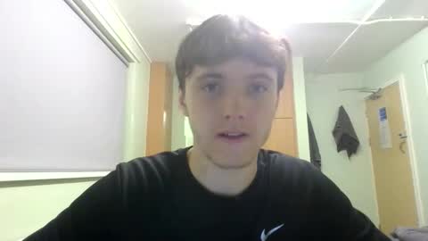 Snapshot of ethan404666 chatting on 03/10/26, 12:04 ethan404666 online show from 03/10/26, 12:04