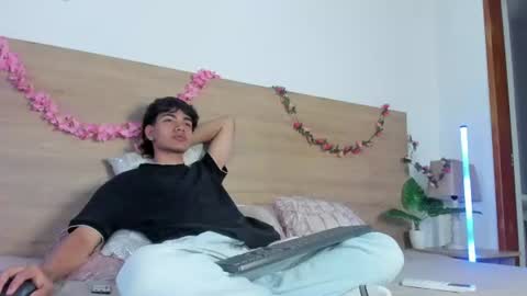 Snapshot of ethan__carter chatting on 07/29/26, 11:30 Ethan Bigdick Latino online show from 07/29/26, 11:30