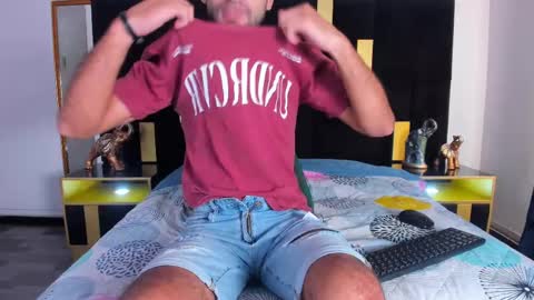 Ethan online show from 02/25/25, 07:47