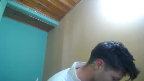 Snapshot of ethan_anavrin chatting on 01/12/25, 05:01 greetings  sergi  online show from 01/12/25, 05:01