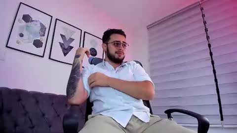 ethan_greacee online show from 02/19/26, 12:01