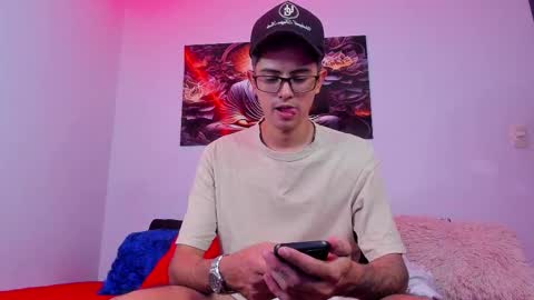 Snapshot of ethan_sai01 chatting on 10/18/25, 04:26 ETHAN SAI online show from 10/18/25, 04:26