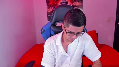 ETHAN SAI online show from 11/12/25, 11:36