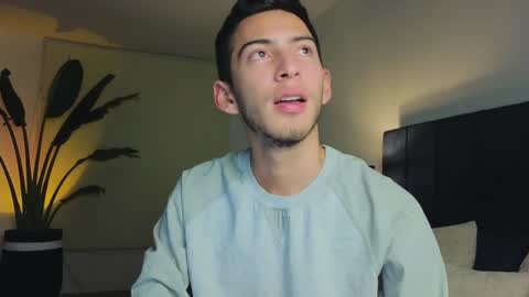 Snapshot of ethan_skiny_ chatting on 12/08/24, 05:07 Joan online show from 12/08/24, 05:07