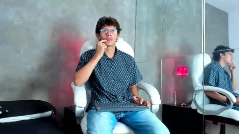 Snapshot of ethan_todd chatting on 05/19/26, 03:24 ethan_todd online show from 05/19/26, 03:24