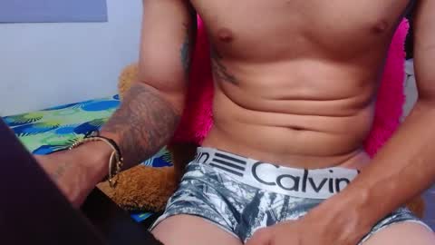 ethan white  online show from 02/21/25, 09:24