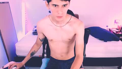 Snapshot of ethancoleeman chatting on 09/16/25, 01:34 EthanColeeman online show from 09/16/25, 01:34