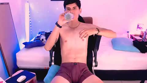 Snapshot of ethancoleeman chatting on 09/17/25, 03:30 EthanColeeman online show from 09/17/25, 03:30