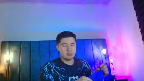 Snapshot of ethanconnor_ chatting on 03/27/26, 12:05 ethanconnor_ online show from 03/27/26, 12:05