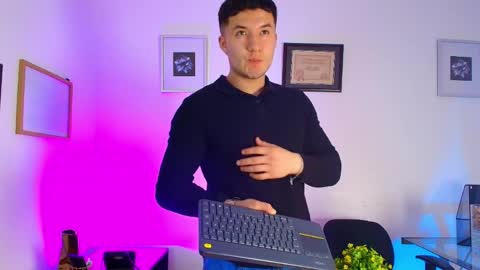Snapshot of ethanconnor_ chatting on 04/04/26, 12:57 ethanconnor_ online show from 04/04/26, 12:57