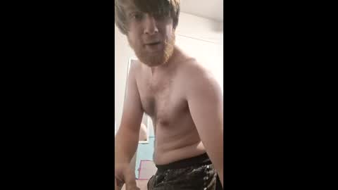 Snapshot of ethanenright85 chatting on 05/13/26, 02:25 ethanenright85 online show from 05/13/26, 02:25