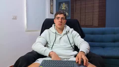 Snapshot of ethangreey1 chatting on 03/27/26, 05:34 ethangreey1 online show from 03/27/26, 05:34